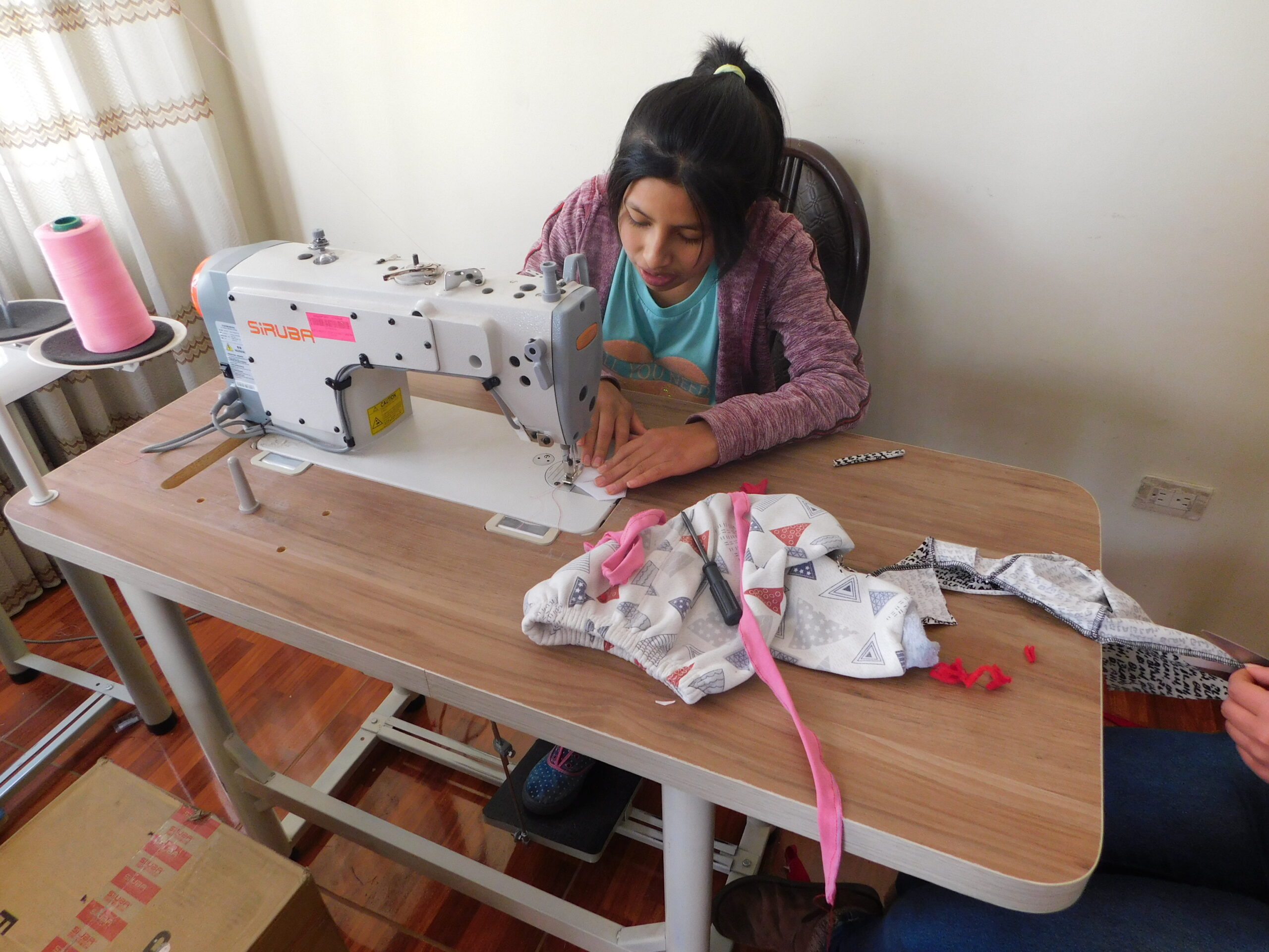Vocational sewing training at the home